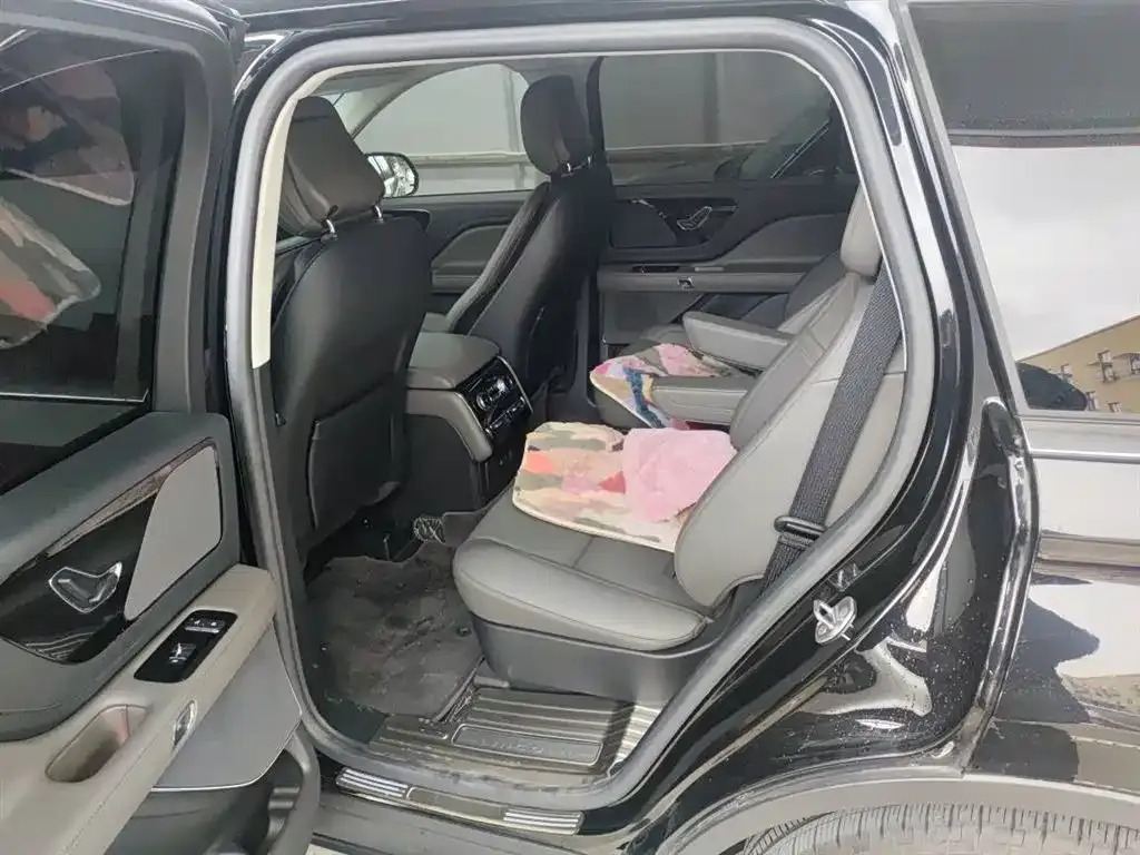 Lincoln Aviator 2024 из CN, фото 4