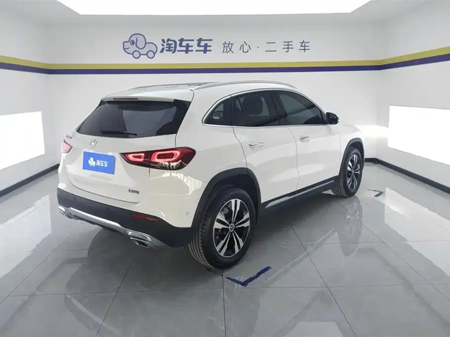 Mercedes-Benz GLA 2023 из CN, фото 3