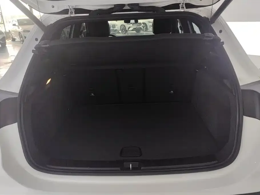 Mercedes-Benz GLA 2023 из CN, фото 2