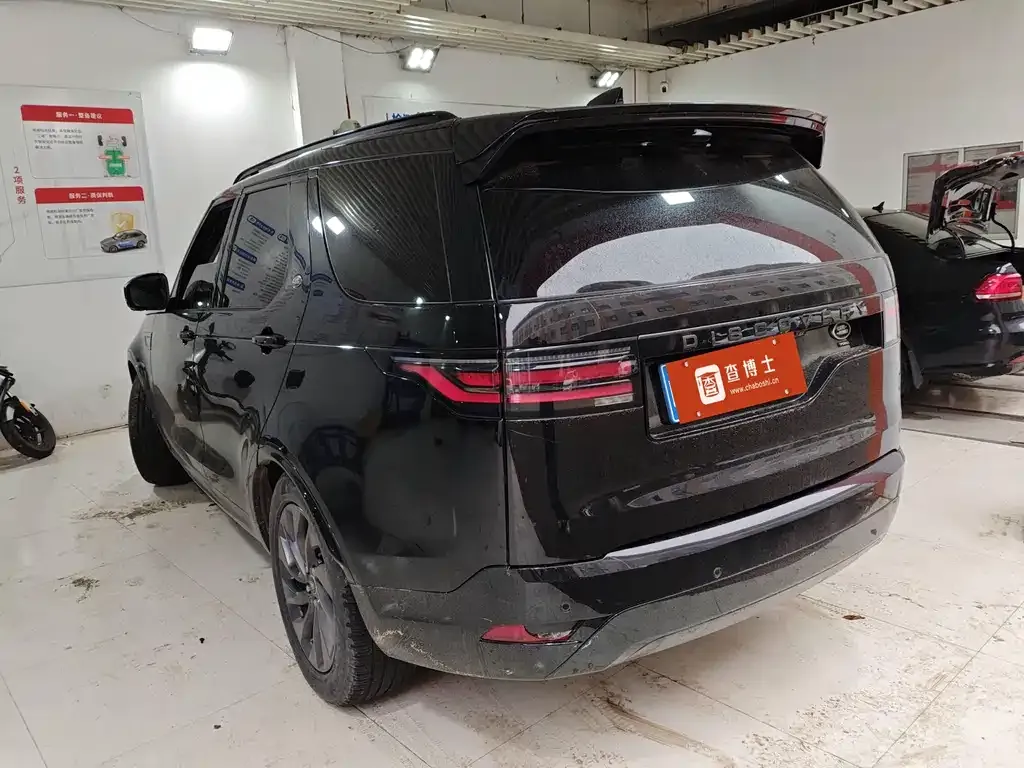 Land Rover Discovery 2023 из CN, фото 8