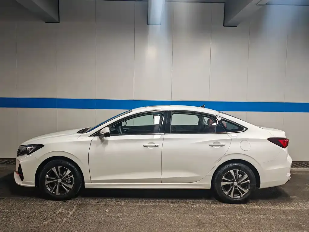 Changan Eado 2025 из CN, фото 3