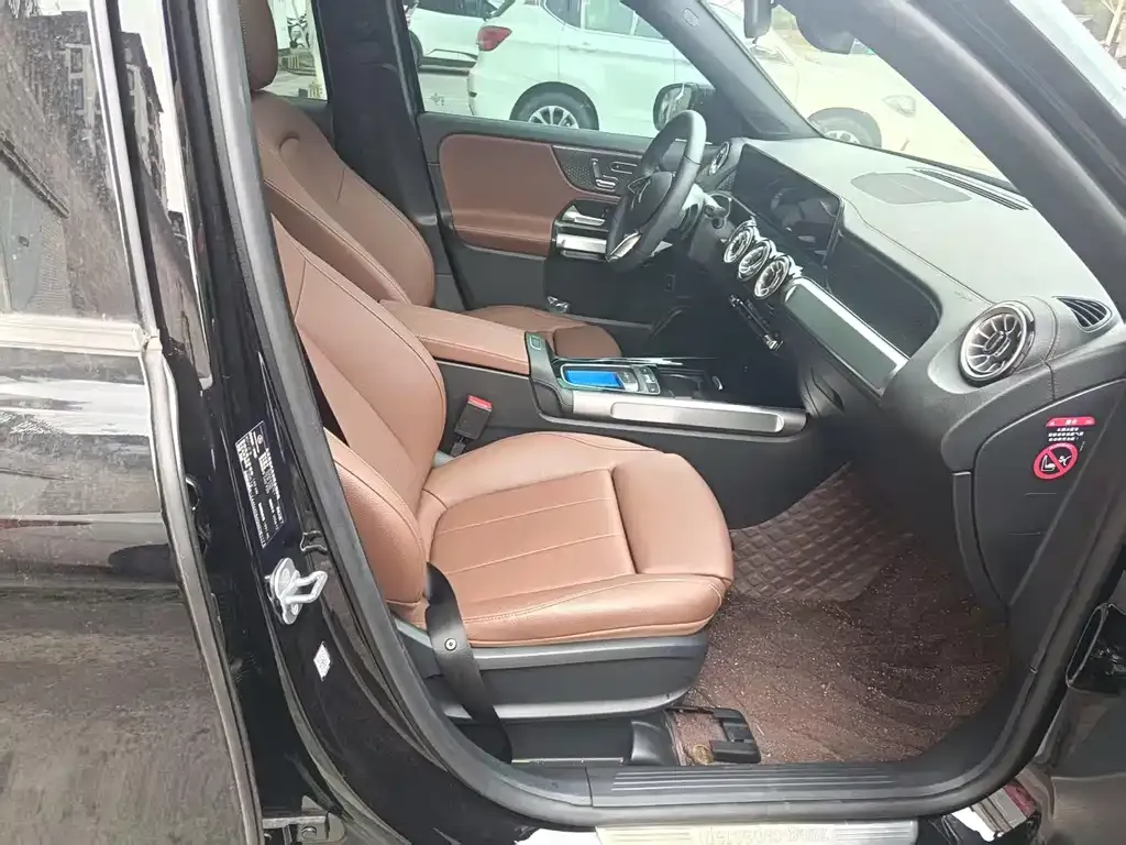 Mercedes-Benz GLB 2025 из CN, фото 8