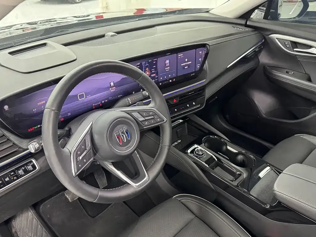 Buick Envision Plus — фото 9