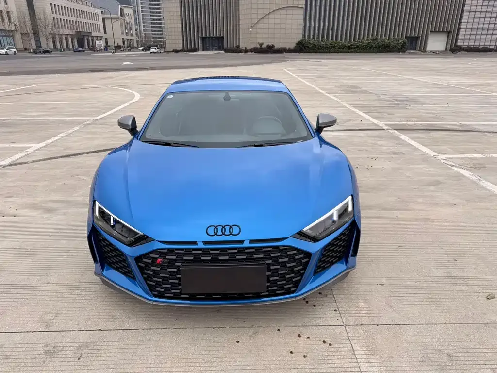 Audi R8 — фото 2