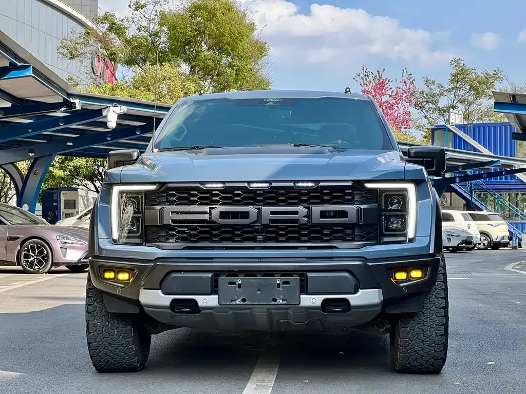 Ford F-150 Raptor — фото 10