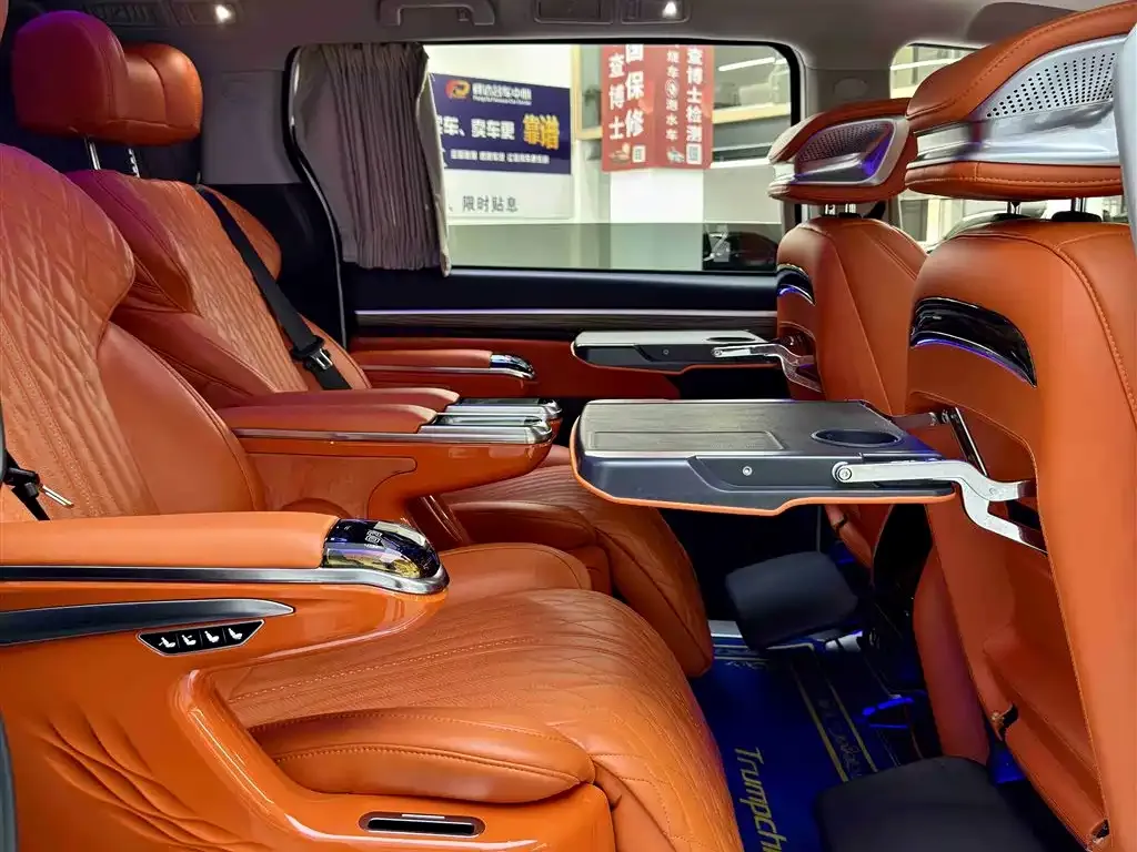 GAC Motor Trumpchi M8 — фото 10