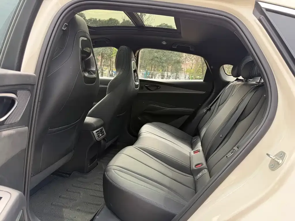 BYD Seal 06 2025 из CN, фото 8