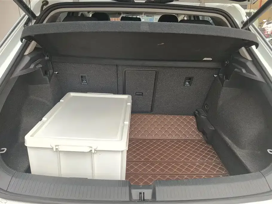 Volkswagen T-Roc 2022 из CN, фото 3