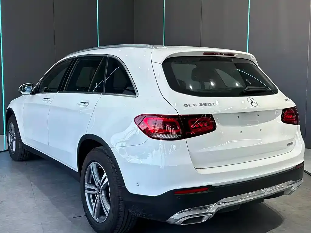 Mercedes-Benz GLC — фото 9