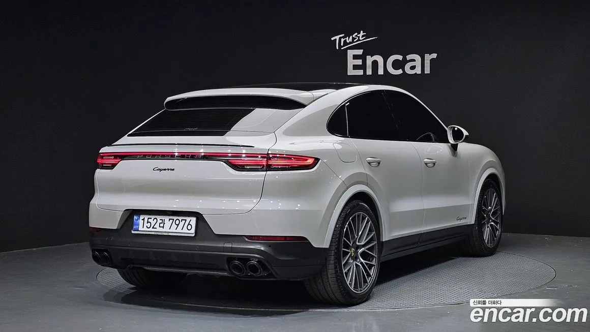 Porsche Cayenne 2021 из KR, фото 2