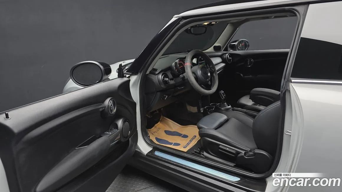 Mini Cooper 2021 из KR, фото 10