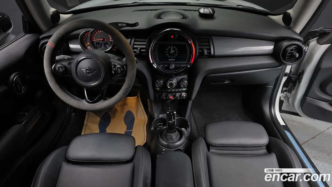 Mini Cooper 2021 из KR, фото 9