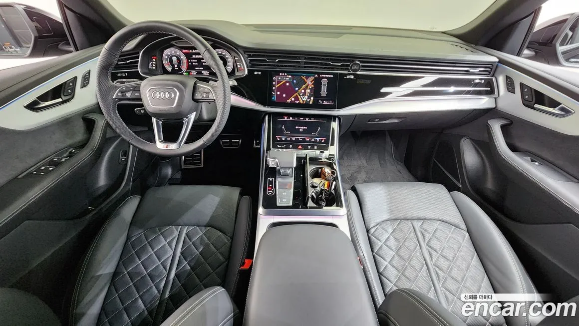 Audi Q8 2025 из KR, фото 7