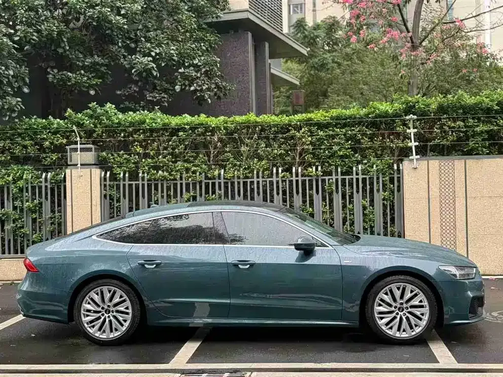 Audi A7 — фото 5