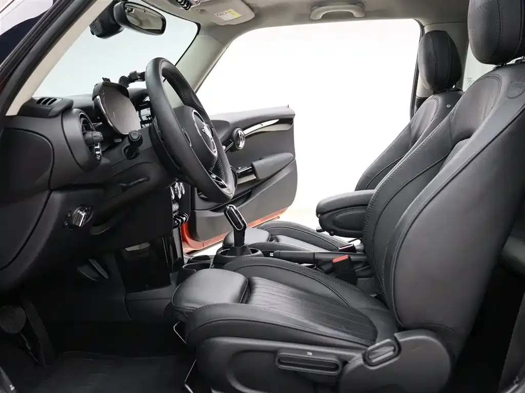 MINI Cooper (3-door) 2021 из CN, фото 4