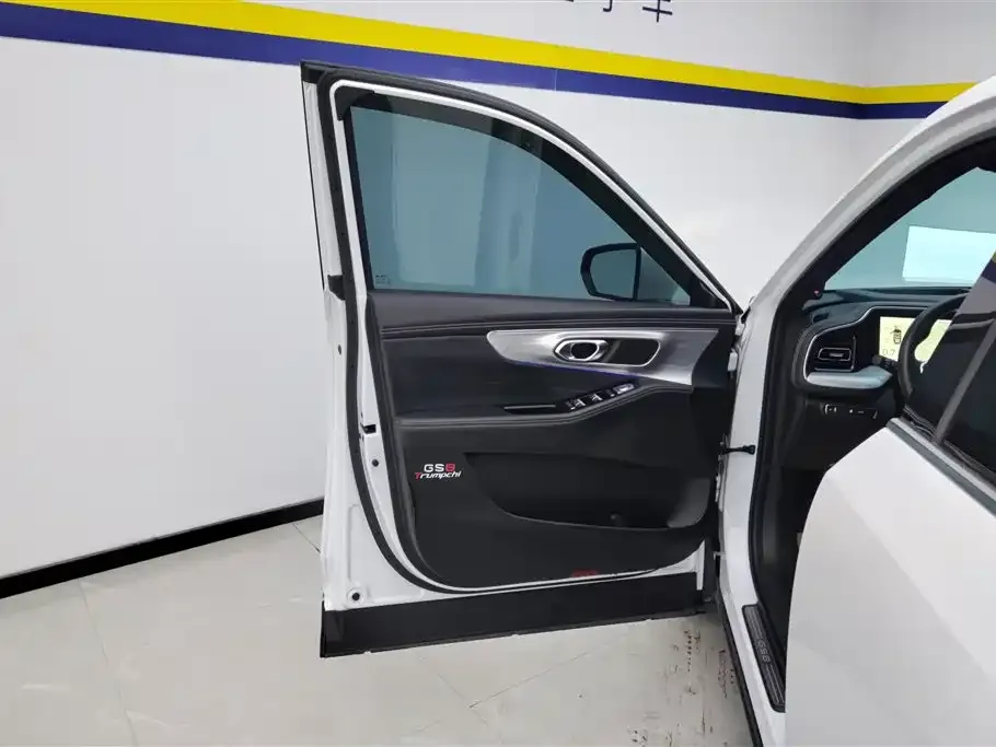 GAC Motor Trumpchi GS8 — фото 9