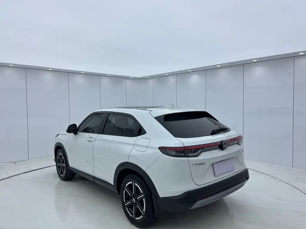 Honda Vezel 2023 из CN, фото 8