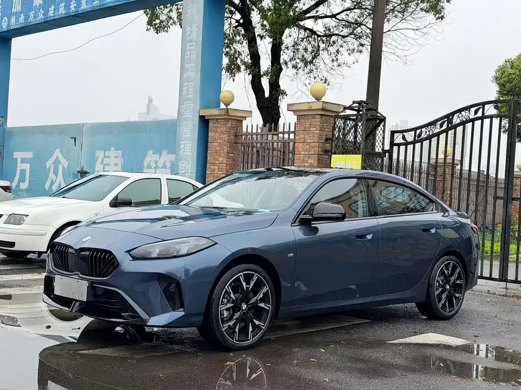BMW 2 Series — фото 1