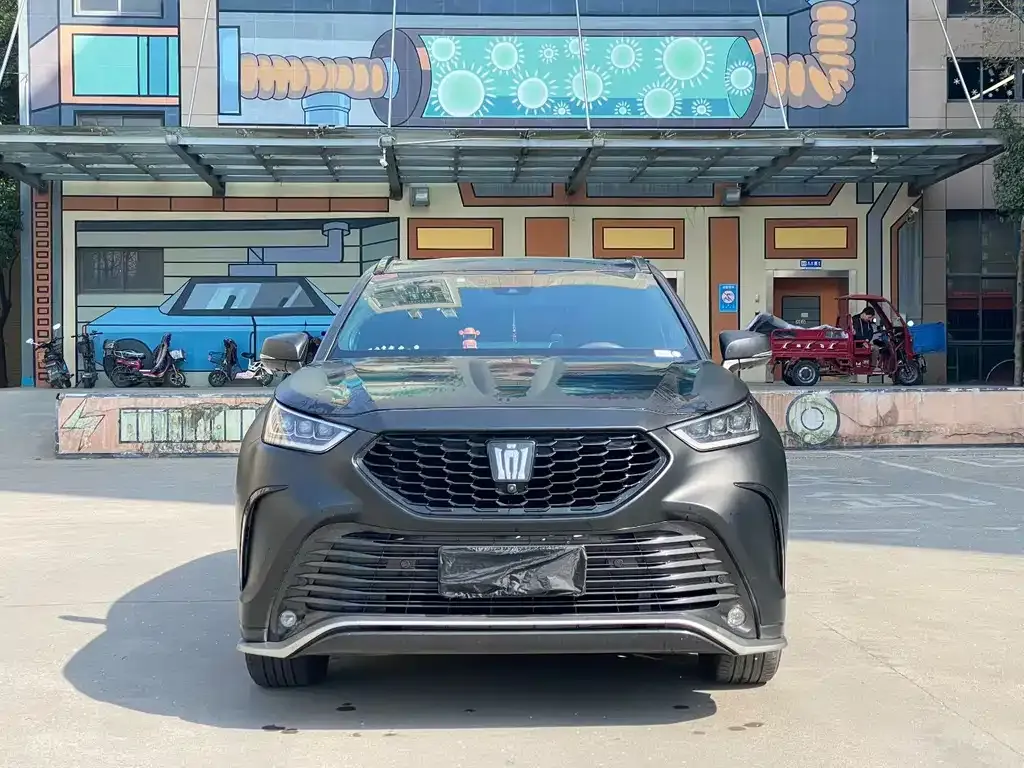 Toyota Crown Kluger 2024 из CN, фото 7