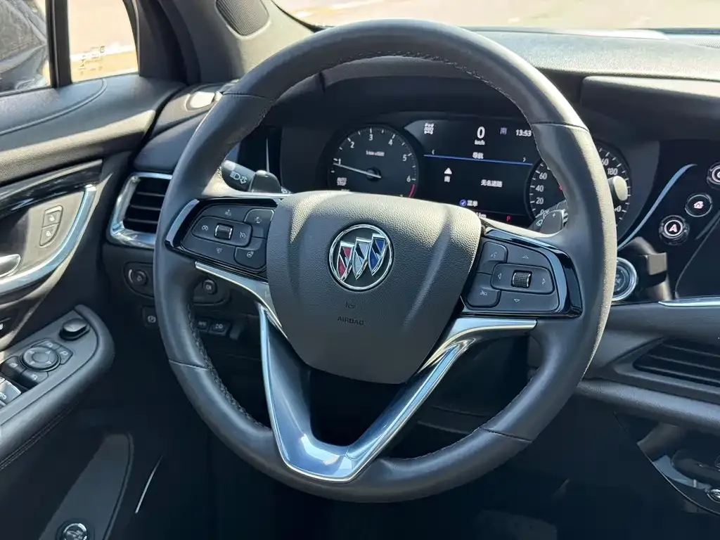 Buick Enclave 2022 из CN, фото 3