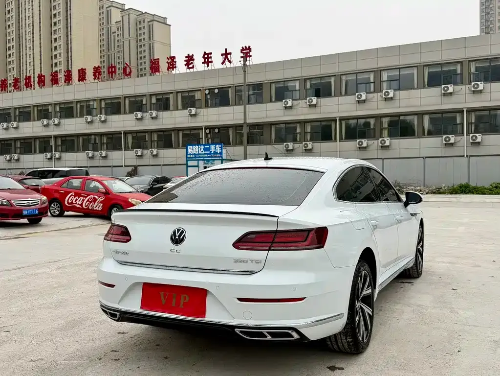 Volkswagen CC 2024 из CN, фото 3