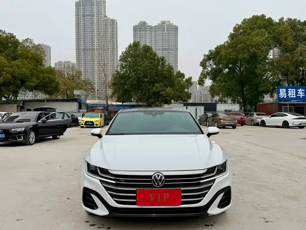 Volkswagen CC 2024 из CN, фото 4