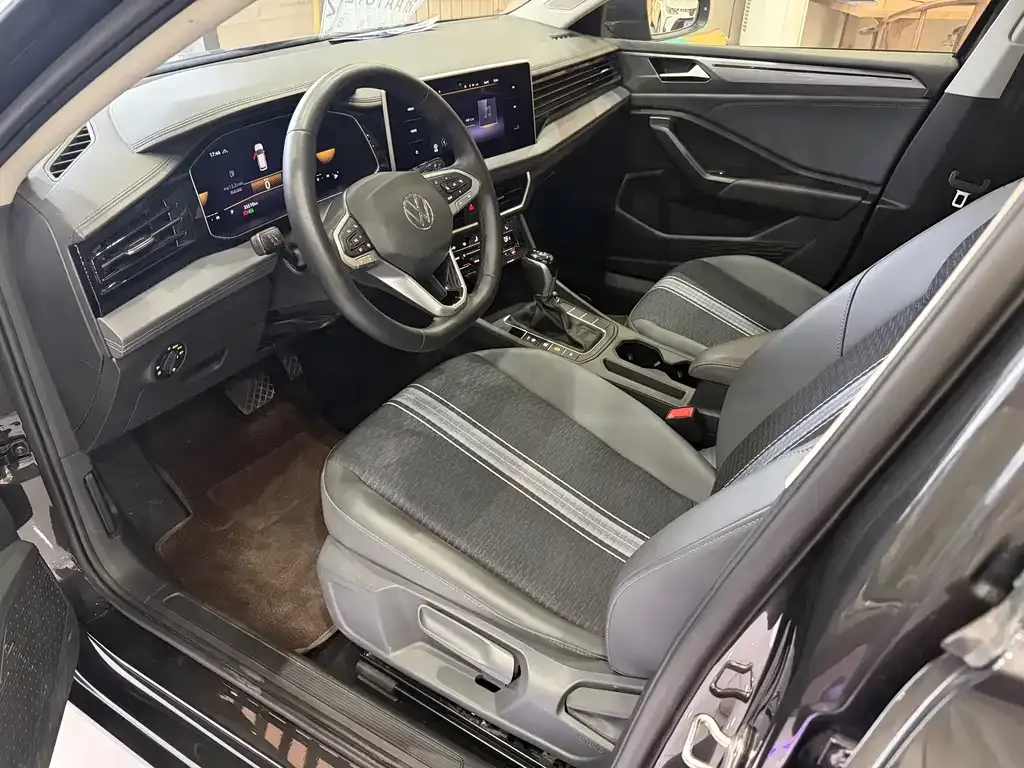 Volkswagen Sagitar 2023 из CN, фото 3