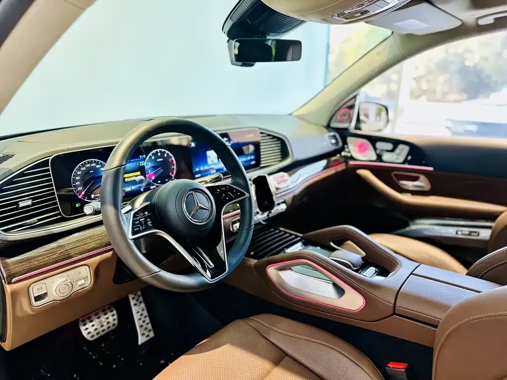 Mercedes-Benz GLE — фото 8