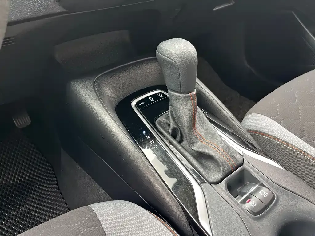 Toyota Corolla 2023 из CN, фото 8