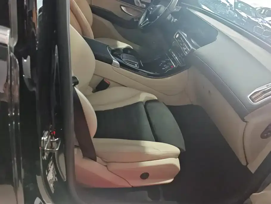 Mercedes-Benz EQC 2022 из CN, фото 7