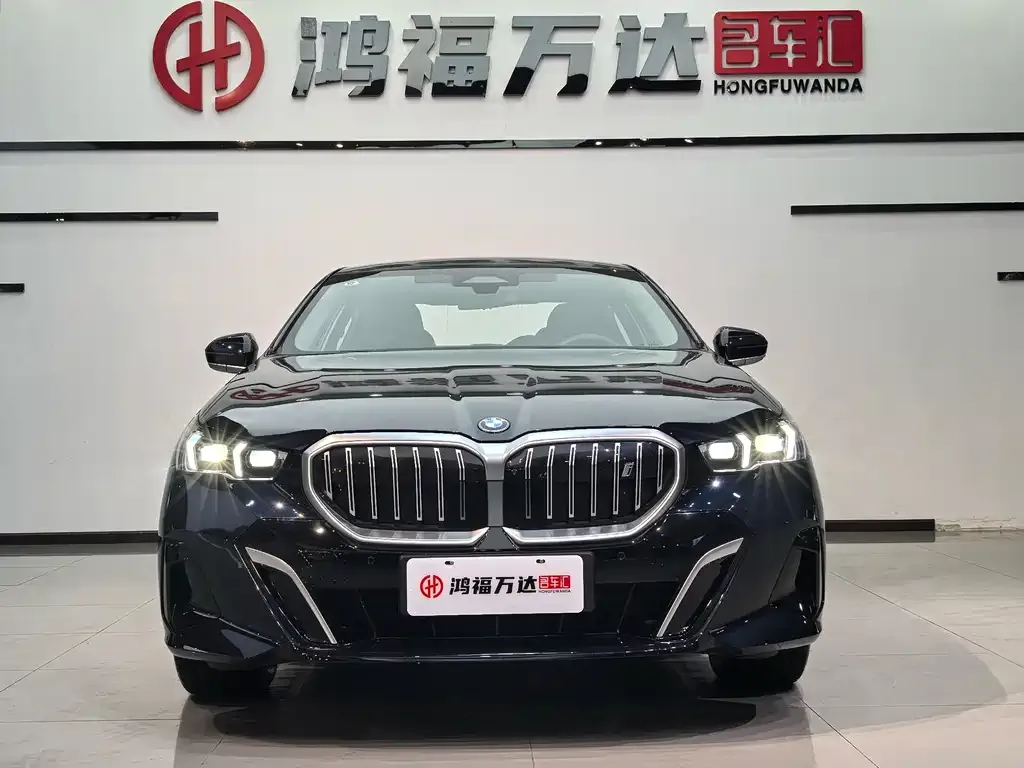 BMW i5 — фото 10