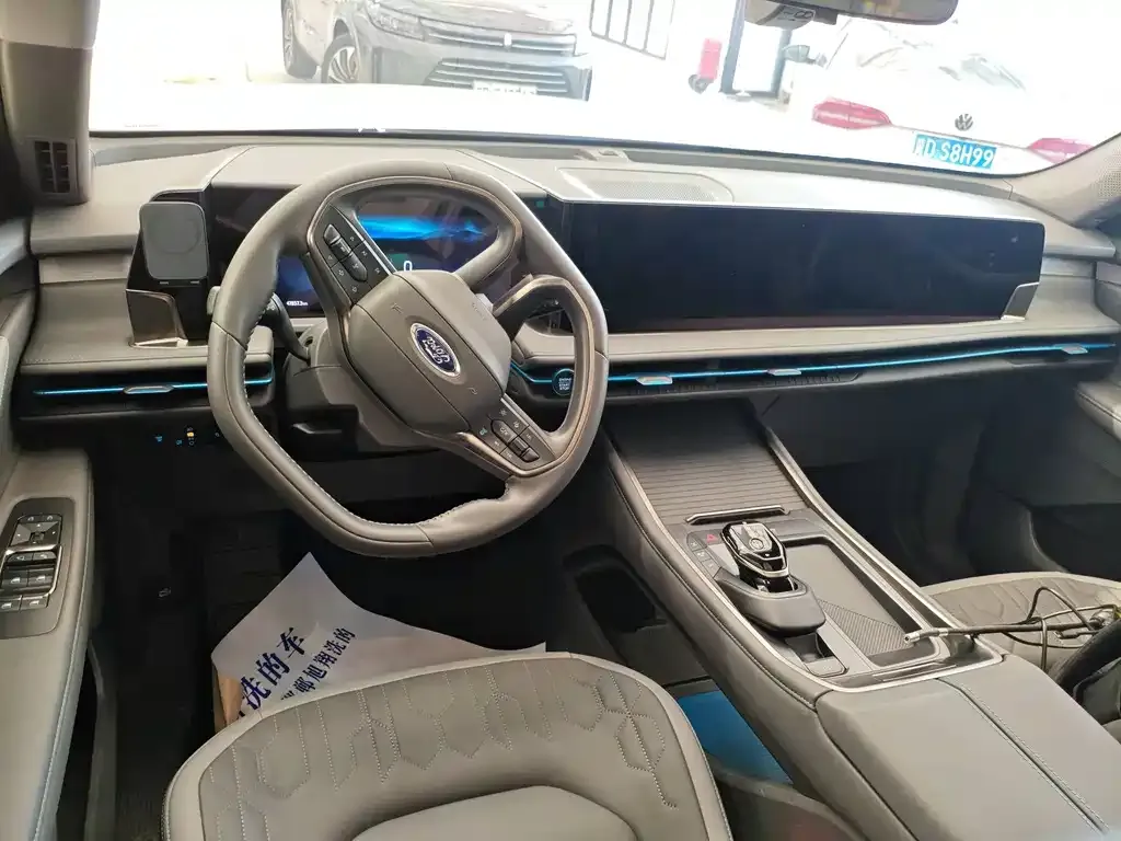 Ford Edge 2024 из CN, фото 2