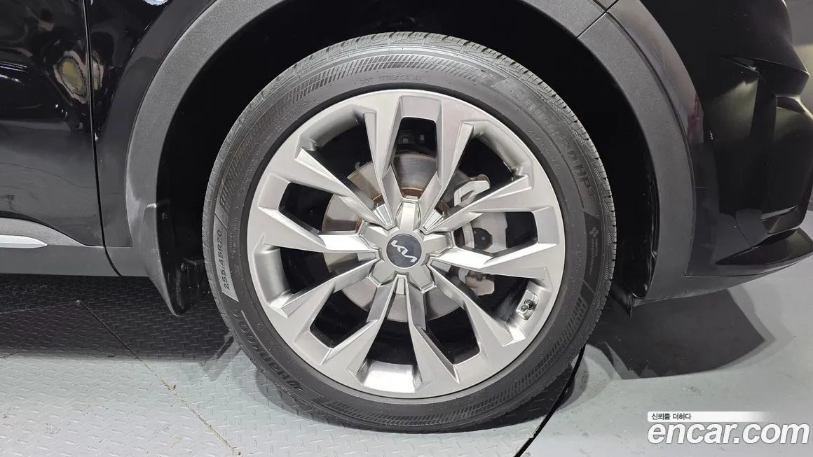 Kia Sorento — фото 5
