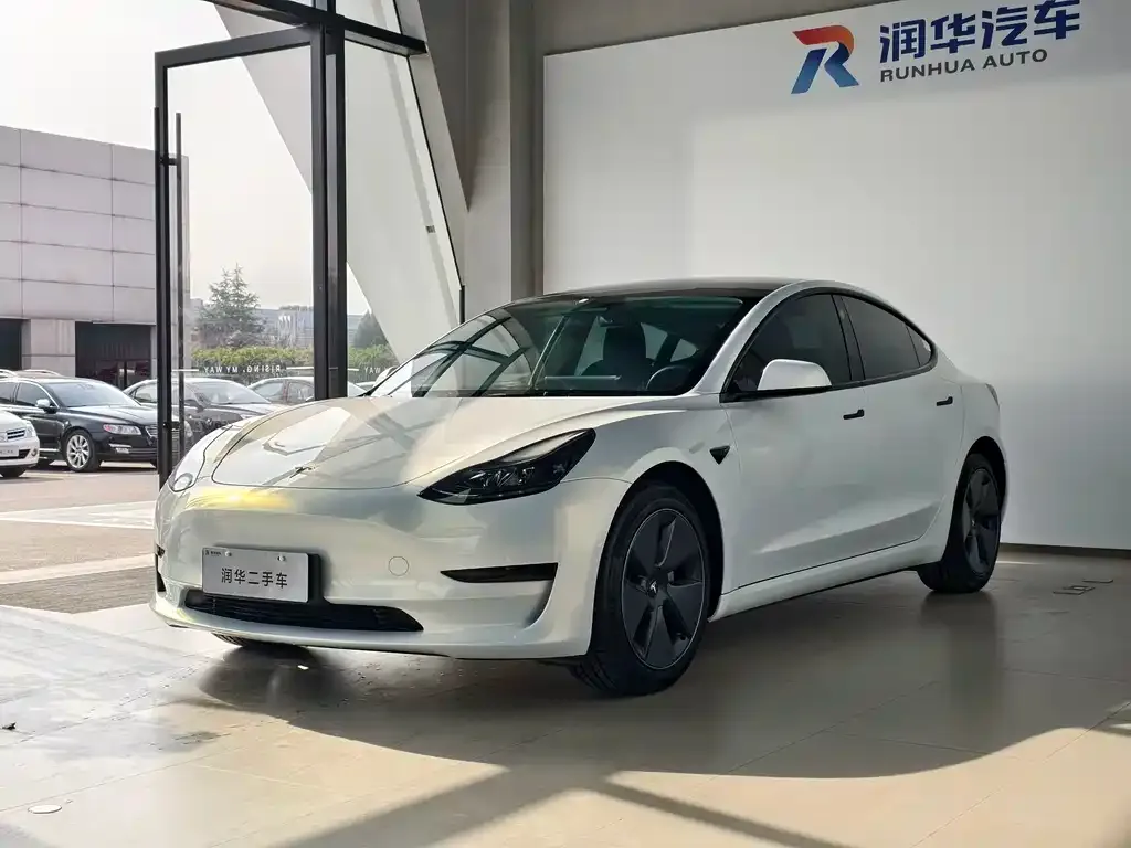 Tesla Model 3 2023 из CN, фото 1