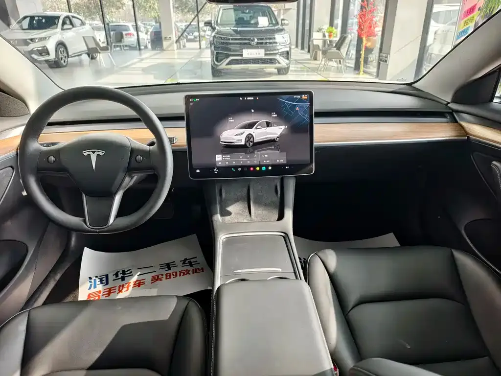 Tesla Model 3 2023 из CN, фото 4
