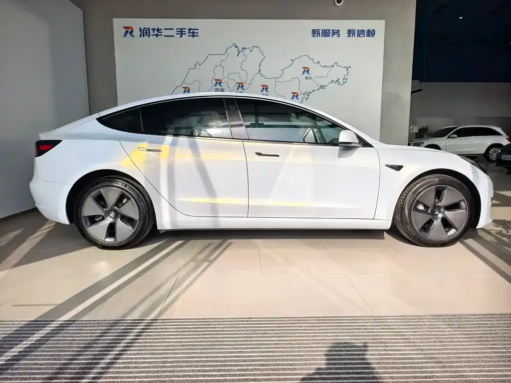 Tesla Model 3 2023 из CN, фото 9