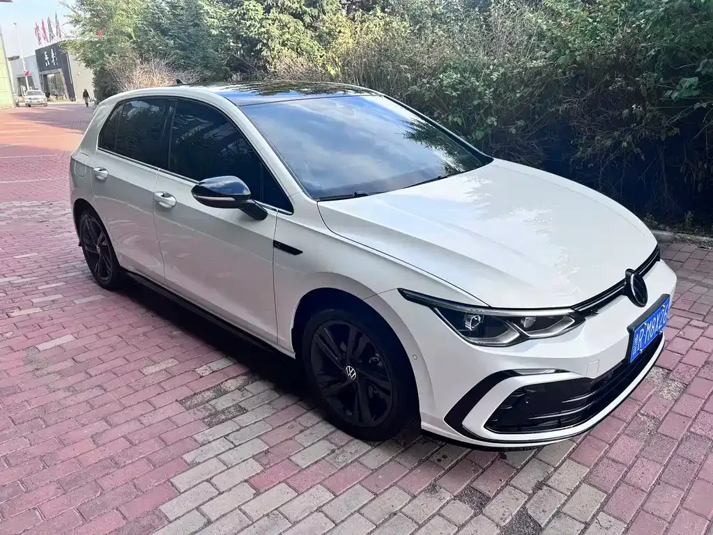 Volkswagen Golf 2022 из CN, фото 9