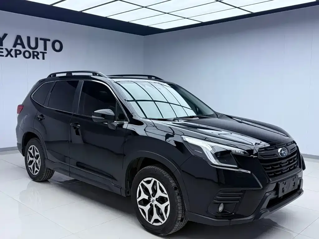 Subaru Forester 2022 из CN, фото 5