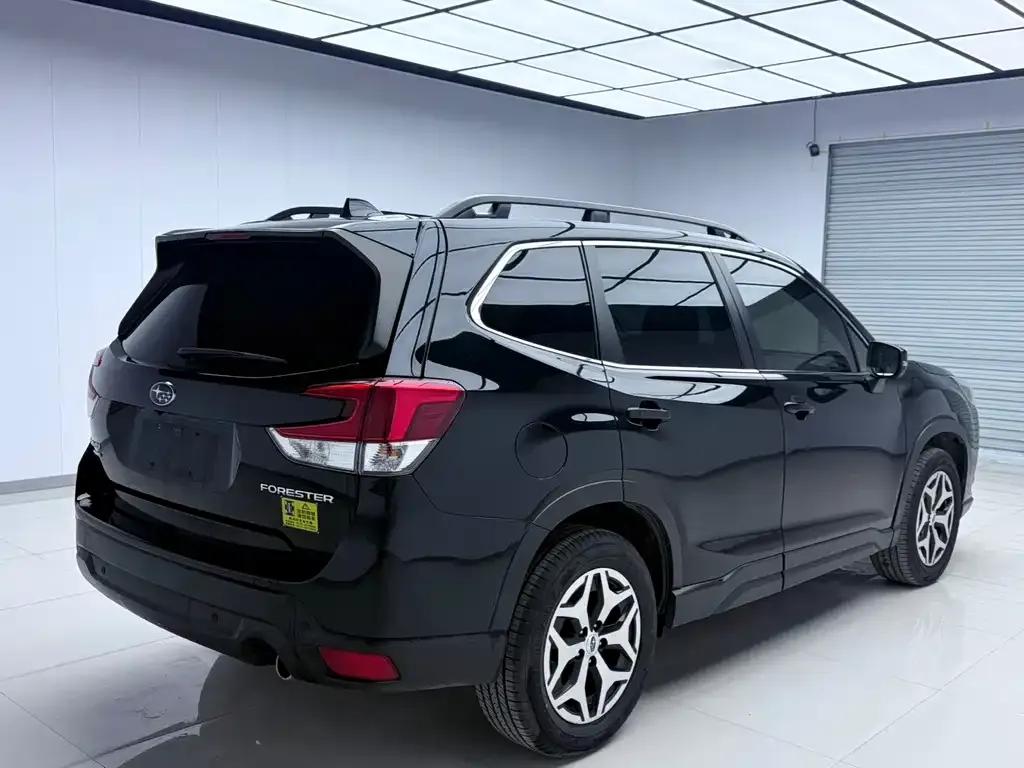 Subaru Forester 2022 из CN, фото 6