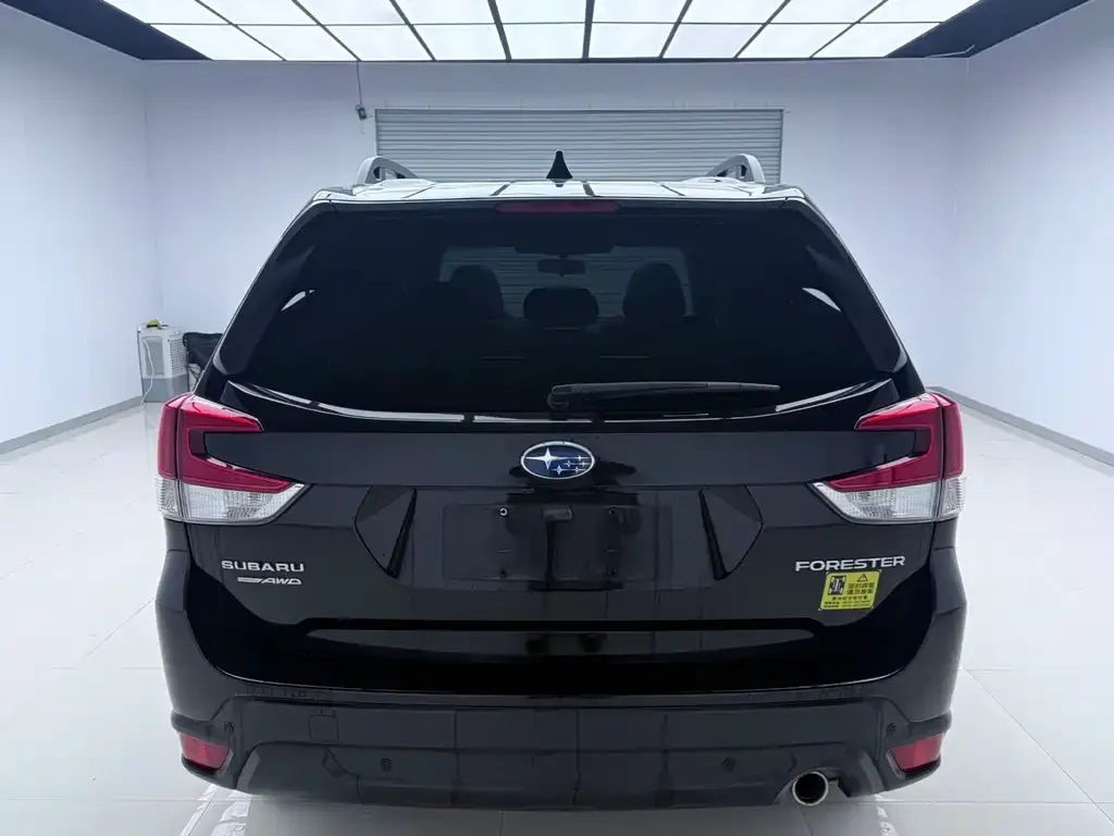 Subaru Forester 2022 из CN, фото 2