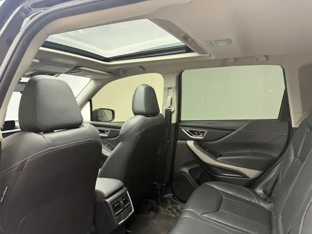 Subaru Forester 2022 из CN, фото 7