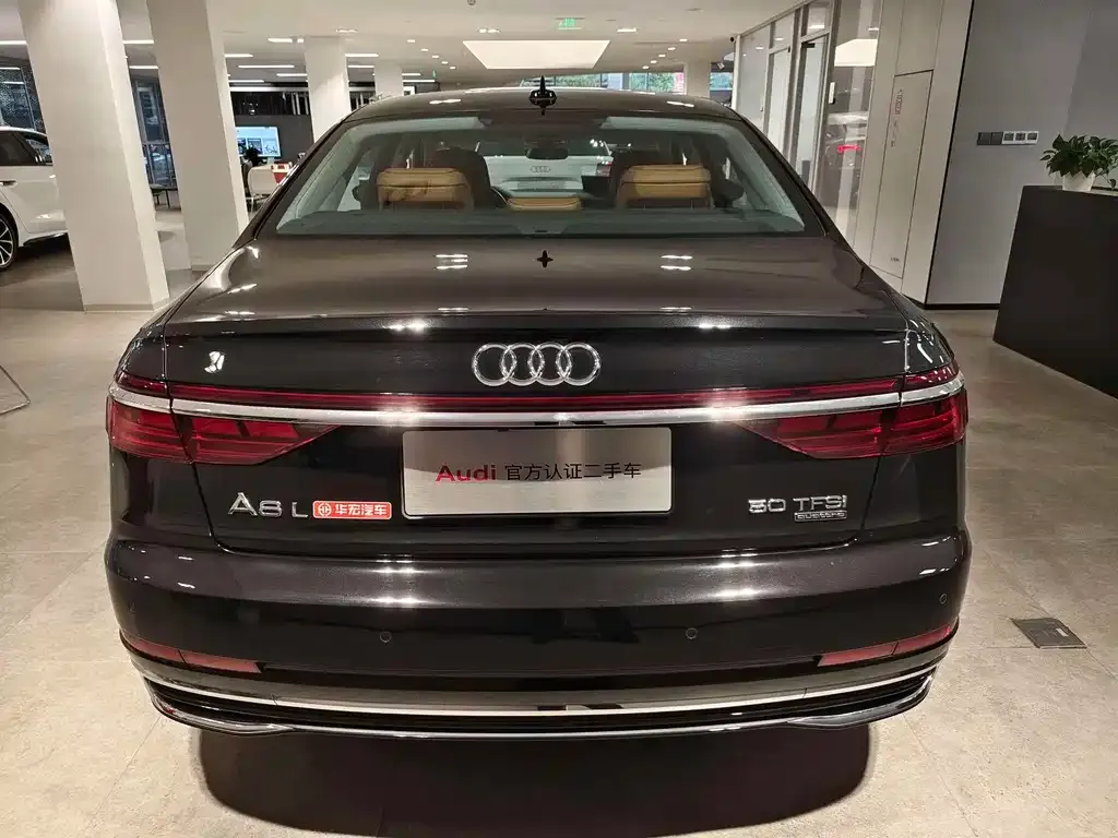 Audi A8 2024 из CN, фото 10