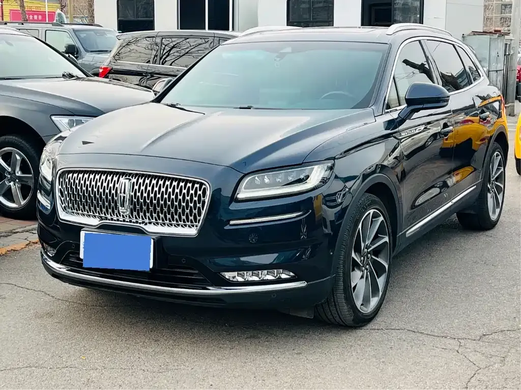 Lincoln Nautilus (Import)