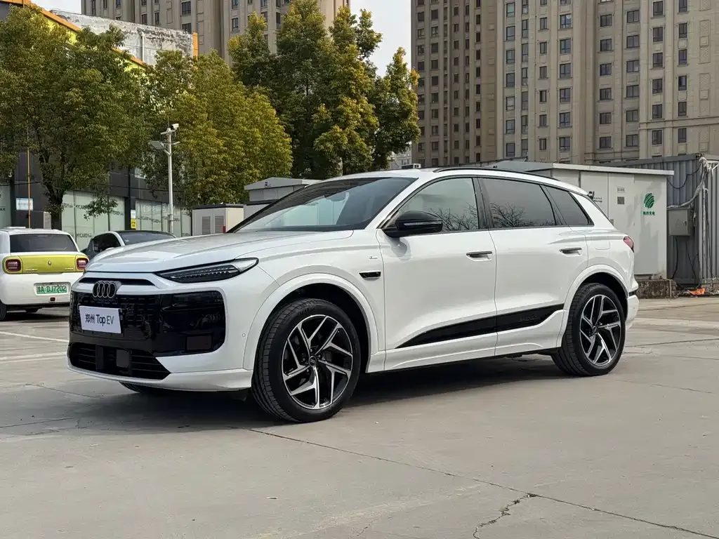 Audi Q6L e-tron
