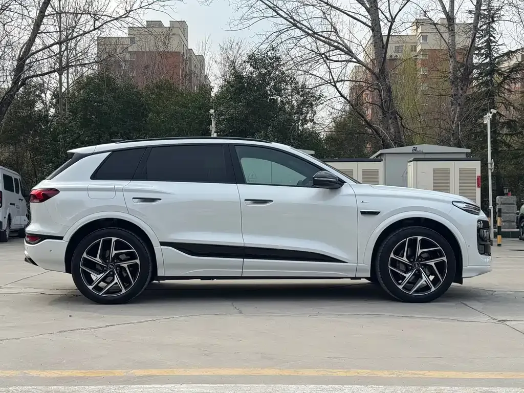 Audi Q6L e-tron 2025 из CN, фото 5