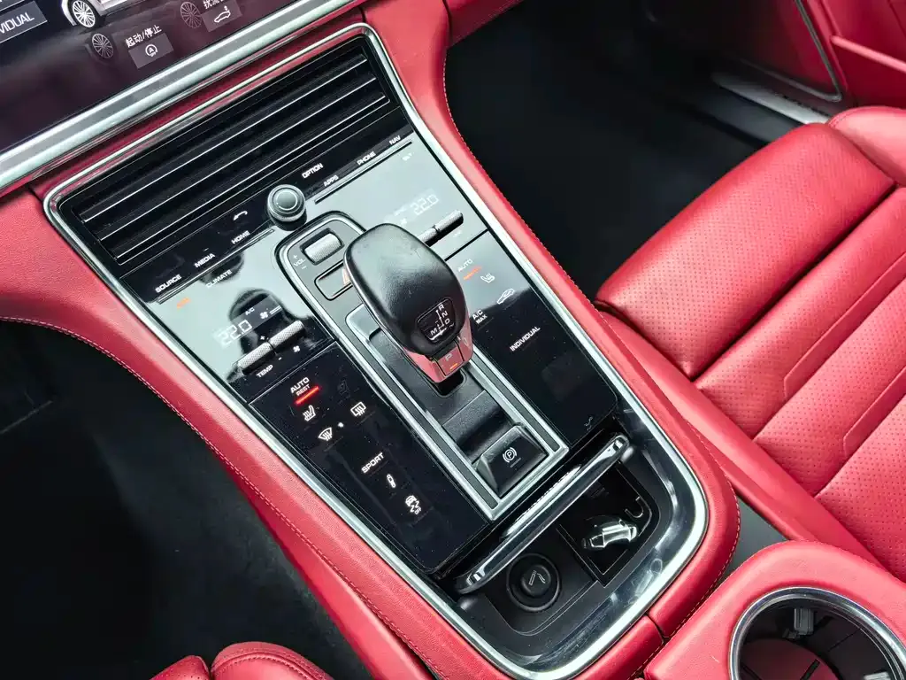 Porsche Panamera 2021 из CN, фото 3