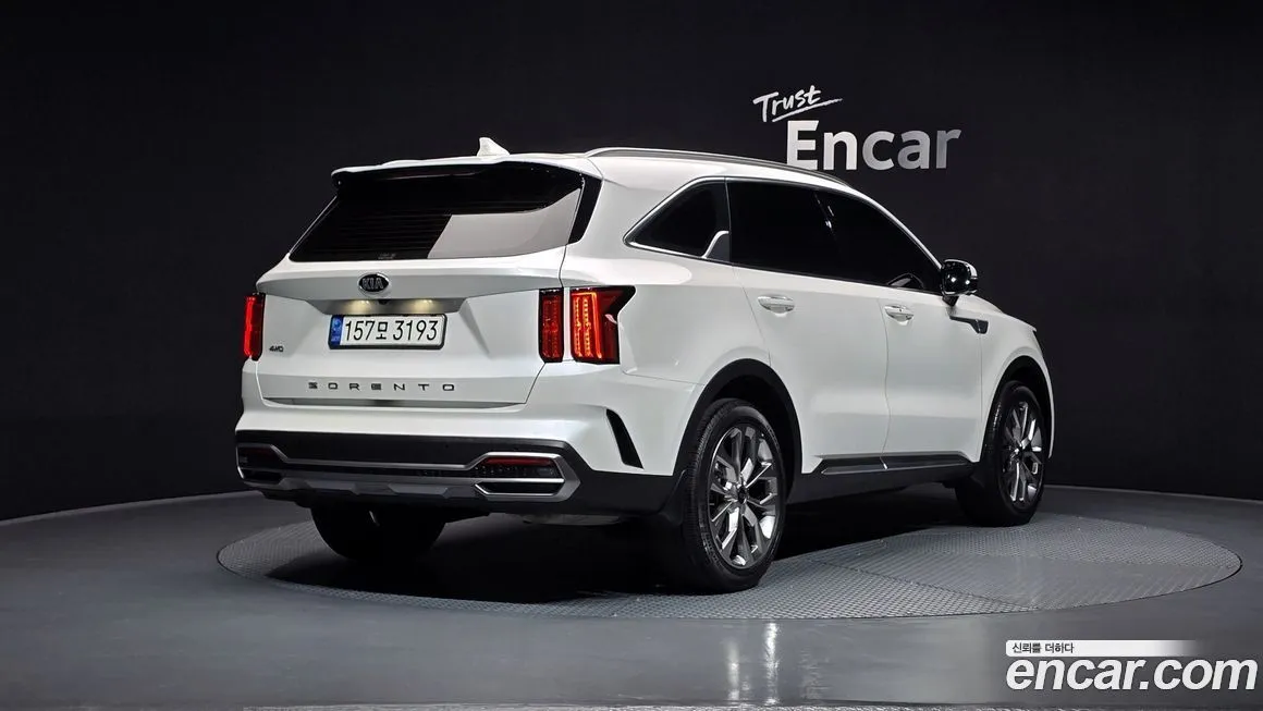 Kia Sorento — фото 10