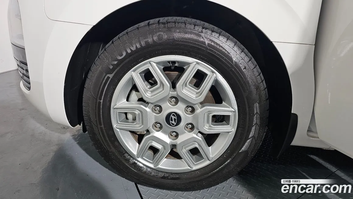 Hyundai Staria — фото 9