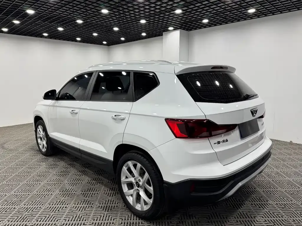 Jetta VS5 2021 из CN, фото 8
