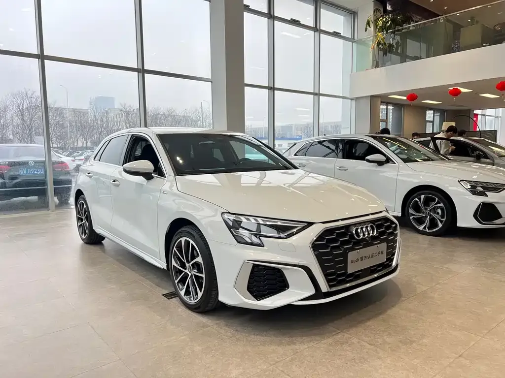 Audi A3 2023 из CN, фото 8